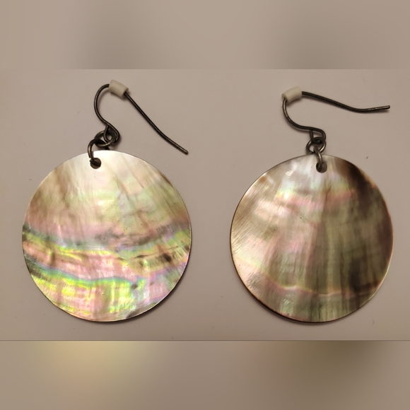 Abalone Shell Necklace Set - Picture 2 of 6